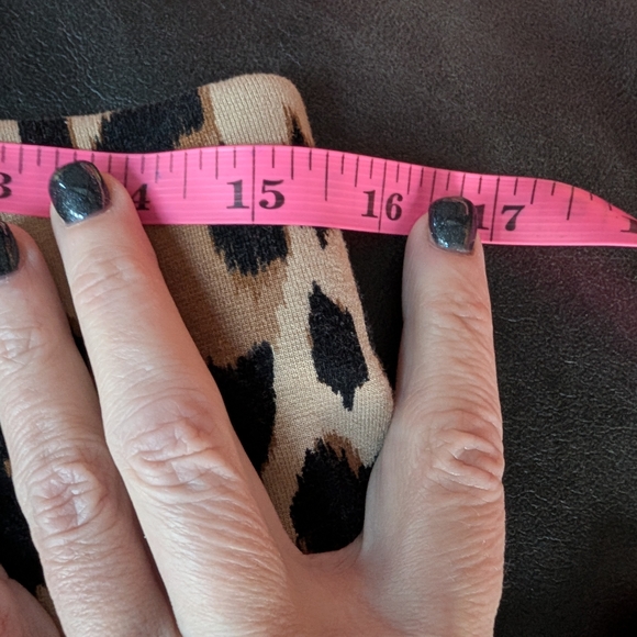 Chico's Leopard-Pattern Ankle Pants in Tan and Black - Picture 4 of 7